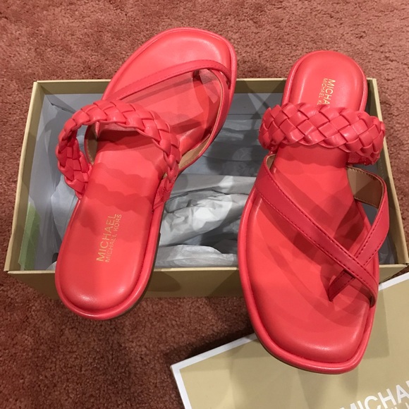 Micheal Kors brand new Thong slide faux leather - Picture 9 of 12